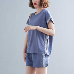 2025 été vêtements de fitness pour hommes décontracté Streetwear t-shirt et short ensembles motif solide marque privée - Product Image 2