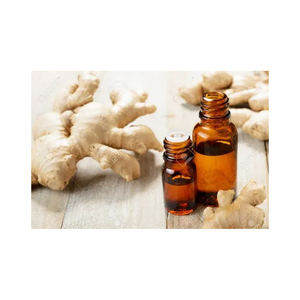 Huile essentielle de gingembre pur de haute qualité de qualité supérieure pour l'approvisionnement d'articles de beauté de soins capillaires - Product Image 3