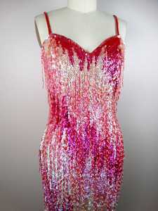 ชุดเดรสสำหรับแขกออกงานตอนเย็นประดับด้วยเลื่อมและลูกปัดของผู้หญิงที่ไม่มีแขนยาวถึงเข่าประดับด้วยเลื่อมสำหรับงานเลี้ยงวันเกิด - Product Image 3