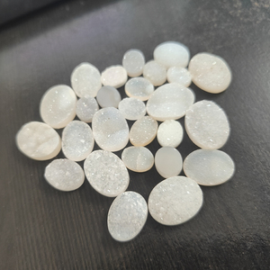 26 Pcs Blanc Druzy 11x9mm à 20x15mm Ovale Cabochon 214.55 Cts Lot Iroc Ventes Haute Qualité Calibré Lâche Gemstone Plat US $171 - Product Image 4