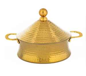 Produit d'aspect royal, finition argentée plissée, plat de service pour aliments chauds avec poignée en finition dorée pour un usage domestique, hôtelier et en restauration - Product Image 4