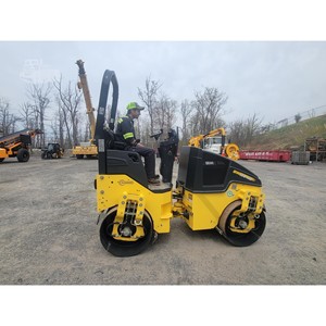 BOMAG BW120AD-5 2025, état neuf - Product Image 4