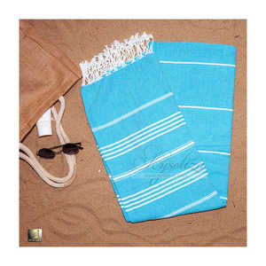 Vente en gros de serviettes en coton turc Peshtemal élégantes Impression de logo personnalisé Séchage rapide Fouta durable polyvalente sans sable pour utilisation au spa - Product Image 4