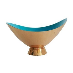 Bol en métal doré de forme unique résistant à la chaleur pour fête à usage décoratif avec des collations de fruits et noix - Product Image 4