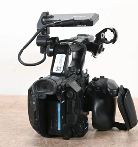 Cámara PXW-FS5 XDCAM 4K-Super 35 Nueva, Sistema de Enfoque Manual y Lente - Product Image 4