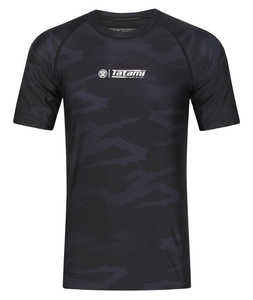 Rashguard de protection UV à séchage rapide pour le surf et la natation - Product Image 1