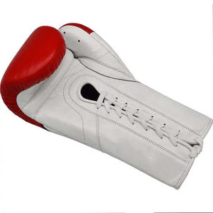Gants de boxe professionnels personnalisés 14oz Gants de boxe d'entraînement sportif colorés de haute qualité Gants en cuir personnalisés du Pakistan - Product Image 3