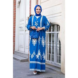 Vestido Modesto Irina de Viscosa Azul - Product Image 1