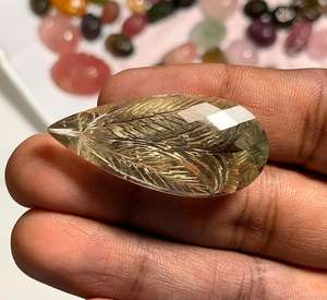 Améthyste verte de pierre précieuse taillée en poire à facettes de prasiolite naturelle pour la fabrication de bijoux - Product Image 1