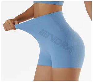 Pantalones cortos de entrenamiento deportivos personalizados para gimnasio para mujer, pantalones cortos de gimnasio sin costuras para yoga y correr con patrón sólido - Product Image 4