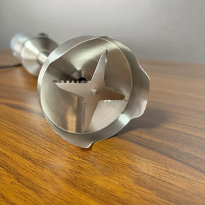 Vente flash Mixeur plongeant 600W avec bâtonnet mélangeur Mixeur plongeant électrique OEM <span class=keywords><strong>4</strong></span> lames Pot de 700ML NH04005 - Product Image 5