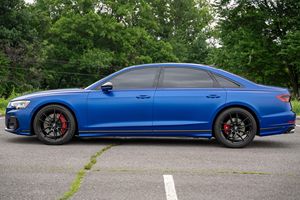 Audi S8 2022, faible kilométrage, pneus R18, bon moteur, prêt à être expédié - Product Image 4