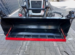 รถตักล้อยางไฮโดรมีค รุ่น HMK62SS ขับเคลื่อน 4 ล้อ ขนาดเล็ก พร้อมระบบขับเคลื่อนแบบสกิดสเตียร์ ประสิทธิภาพสูง - Product Image 5