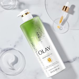 Gel douche hydratant Olay à l'huile de graines de chanvre et vitamine B3 pour femmes, 20 fl oz, lot de 4 - Product Image 2