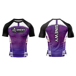 แพ็กเกจอุปกรณ์มวยปล้ำระดับพรีเมี่ยม: เสื้อฮู้ดแบบสวมหัว + เสื้อกล้ามมวยปล้ำ + ชุดป้องกันผื่น + กางเกงขาสั้น + กระเป๋าเป้สะพายหลังสำหรับการแข่งขัน - Product Image 6