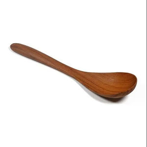 Louche classique en bois naturel, grande cuillère à soupe avec manche long, outils de cuisine faits à la main, ustensiles antiadhésifs en parfait état - Product Image 1
