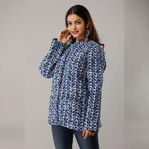 Veste matelassée en coton bleu pour dames réversible Animal léger Varsity Bomber court Blazer peau de mouton manteaux d'hiver - Product Image 4