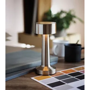 Lampada da tavolo ricaricabile HIERLUZ, pratico gadget da ufficio - Product Image 5