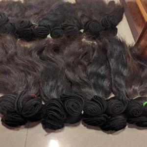 Paquetes indios de alta calidad, paquete de tejido de cabello humano, extensiones de cabello humano ondulado, paquete de cabello Remy brasileño Virgen al por mayor - Product Image 3