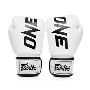 Gants de boxe Fairtex en cuir design à vendre Nouveau style de gants de boxe pour hommes Concevez vos propres gants de boxe - Product Image 4