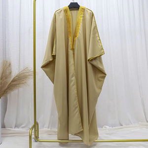 Vêtements islamiques pour hommes musulmans arabes Thobe Broderie Robe de célibataire Robe de discours Nouveau design élégant Thobes Jubba Active Wear - Product Image 2