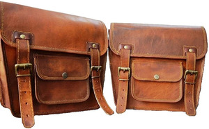 Paire de sacs de vélo vintage en cuir pour femme, sacoche à bandoulière avec bouton, décoration, cadeau de Noël unique pour le printemps, l'automne et l'été. - Product Image 4