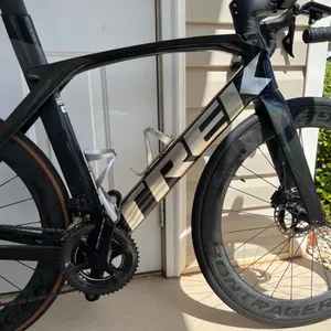 _ Meilleure offre de réduction sur le vélo de route TREKs Madone SLR 9 Gen 8 - Product Image 4