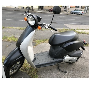 Scooters à essence d'occasion en gros, monocylindre, quatre temps, refroidissement par air naturel, Taiwan - Product Image 6