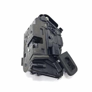 ตัวล็อคด้านหน้าขวา AUDI Q3 ซีรีส์ (F3B) 5TB837016A (18>) - Product Image 4