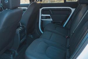 Land Rover Defender 110 2022 Usado en Buen Estado, Motor Turboalimentado de 4 Cilindros, 4x4 - Product Image 5