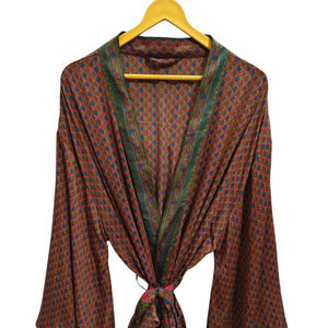 Bata de seda hasta el tobillo Bata multicolor Ropa de noche Bata India Vintage Seda reciclada Sari Kimono - Product Image 1