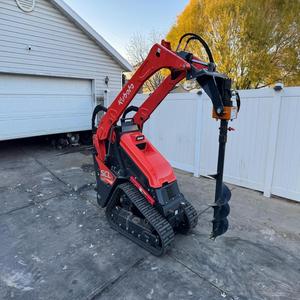 รถตักล้อยาง Kubota SCL1000 ปี 2024 รถตักขนาดเล็กพร้อมเครื่องยนต์หลัก มอเตอร์ และปั๊มไฮดรอลิก MOOG ราคาโรงงาน - Product Image 1