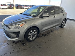 Kia Rio 2022 Usado en Buen Estado, 5 Puertas, S FWD - Product Image 2