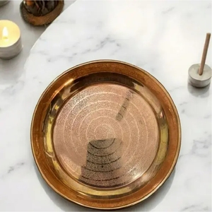 Plat de service en cuivre pur gravé à la main, 8 pouces, design moderne et luxueux, vaisselle de mariage, logo personnalisé disponible - Product Image 6