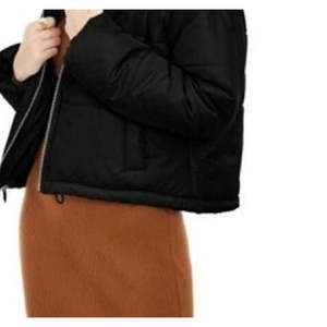 Piumino Corto Rosa da Bambina Celebrity, Antivento con Cappuccio in Pelliccia Sintetica e Fodera in Cotone e Lino, Taglia S, Design Invernale Reversibile - Product Image 3