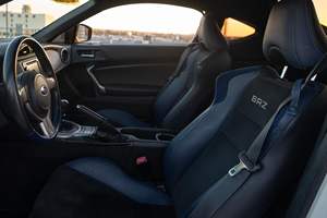Subaru BRZ Série 2015 d'occasion en bon état. Bleu, sans réserve, avec superchargeur Jackson Racing, boîte manuelle à 6 vitesses, modèle unique sur 1000 exemplaires. Série Bleu. - Product Image 5