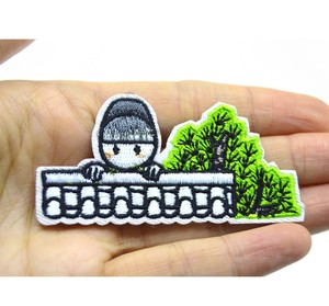 Étiquettes brodées en carton, patchs professionnels d'usine, badges brodés, excellente qualité, prix attractif, autocollants à coudre ou à repasser - Product Image 2