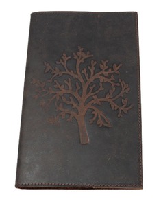 Diario de Cuero Marrón Oscuro con Cubierta Frontal con Árbol de la Vida en Relieve, Panel Cosido en Papel, Diario de Cuero a Juego - Product Image 1