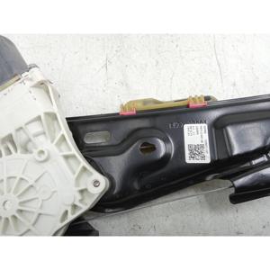 LAND ROVER Discovery Sport (L550) (19>) VENTANA TRASERA ELÉCTRICA IZQUIERDA LR126075 - Product Image 5