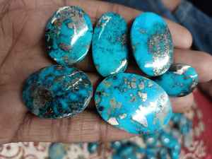Belle Irani Turquoise Cabochon Mix Forme et Taille Main Cabochon Pierres Précieuses en Vrac pour la Fabrication de Bijoux Cabochon - Product Image 5