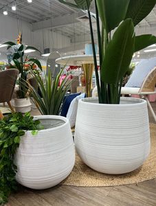 Macetas de Fibra de Vidrio Multicolores Más Vendidas, Macetas de Jardín para Exteriores Ecológicas con Orificio de Drenaje, Diseño Cuadrado en Venta - Product Image 4