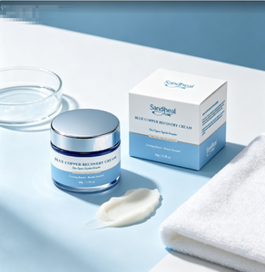 Crème anti-âge au peptide de cuivre bleu – Traitement facial régénérant et hydratant |   OEM - Product Image 3