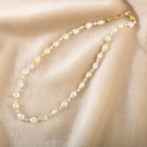 Collar de Moda Chapado en Oro con Detalles de Perlas, Elegante y con Atractivo de Reventa - Product Image 3