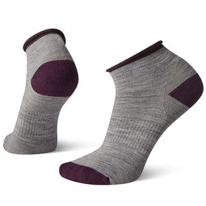 2025 hommes printemps et été confortable respirant vêtements de sport chaussettes meilleure vente produit hommes casual chaussettes - Product Image 1