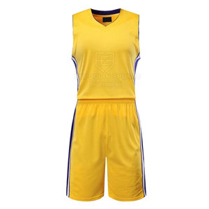 Uniforme de basket-ball personnalisé de haute qualité en polyester pour sports de plein air - Product Image 1