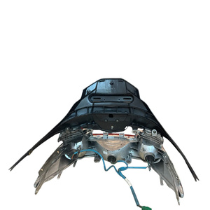 Plaque d'immatriculation et cadre arrière, feu arrière et garde-boue avec support de plaque d'immatriculation d'origine pour moto KYMCO 300 2011 - Product Image 3
