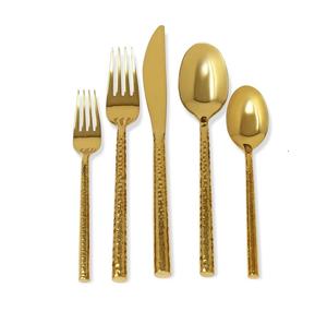 Nouveauté : Ensemble de couverts en laiton de 5 pièces, design martelé, ensemble de couverts modernes en métal laiton, ensemble de couverts dorés élégants, vente en gros - Product Image 1