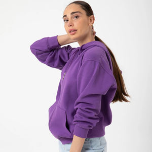 Sudaderas con cremallera cómodas hechas en Pakistán para mujer, sudaderas con cremallera de diseño único, sudaderas con cremallera transpirable para mujer - Product Image 4