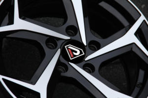 Jantes en alliage personnalisées Wheelshome 687 15/<span class=keywords><strong>16</strong></span> <span class=keywords><strong>pouces</strong></span> <span class=keywords><strong>5</strong></span>/100 avec rayons en Y, finition noire usinée pour <span class=keywords><strong>POLO</strong></span> - Product Image 5