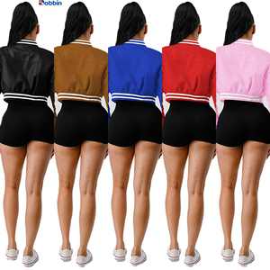 Veste de baseball d'hiver pour femme BOBBIN INDUSTRIES, en cuir et toile, écologique, réversible, matelassée, manches longues, personnalisable - Product Image 6